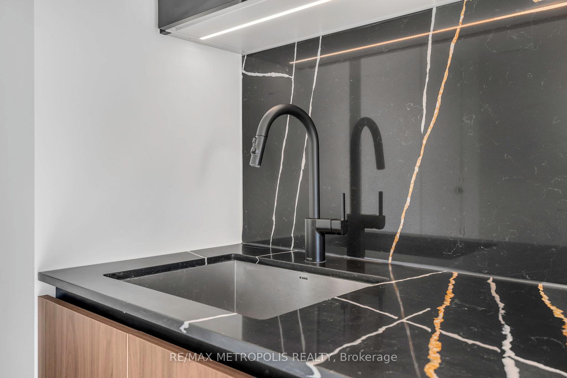 Photo 9 of Unit 1107, 425 Front Street E, Toronto, Waterfront Communities — HOMEH