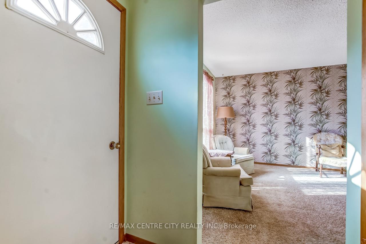 Photo 3 of 333 Catherine Street, Central Elgin, Port Stanley — HOMEH