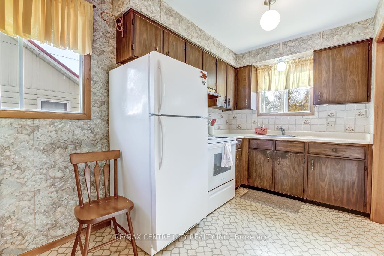 Photo 5 of 333 Catherine Street, Central Elgin, Port Stanley — HOMEH