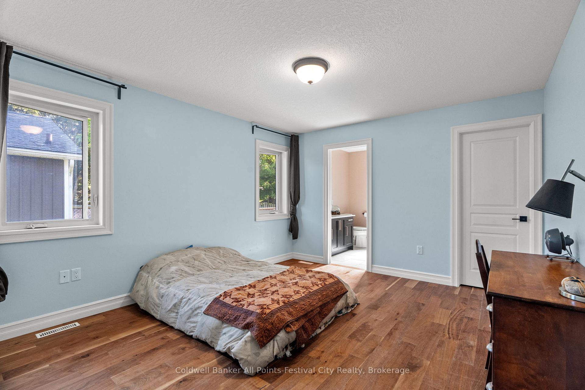 Photo 20 of 186 Hincks Street, Goderich, Goderich (Town) — HOMEH