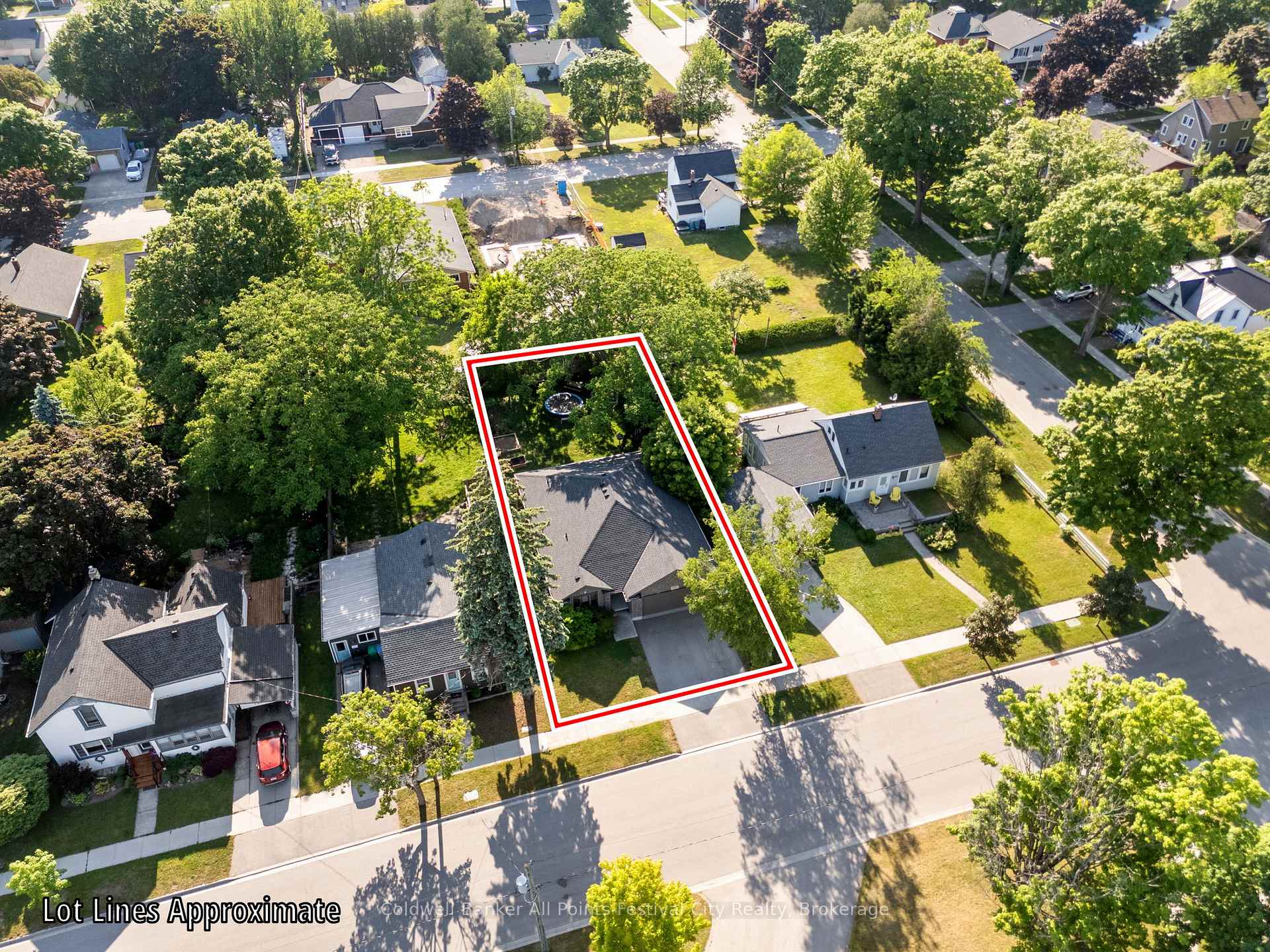 Photo 36 of 186 Hincks Street, Goderich, Goderich (Town) — HOMEH