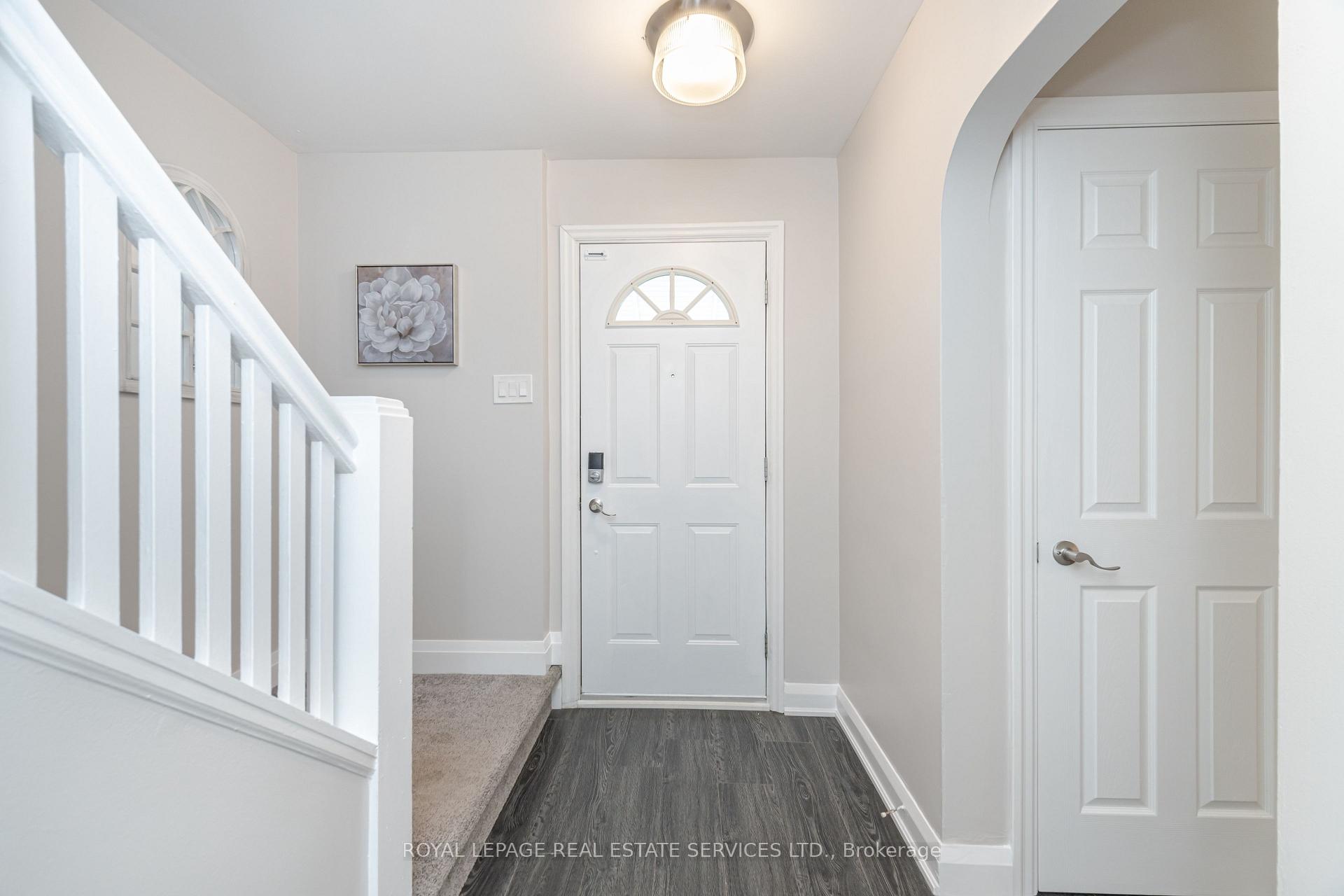 Photo 3 of 29 Princess Street, St. Catharines, E. Chester — HOMEH