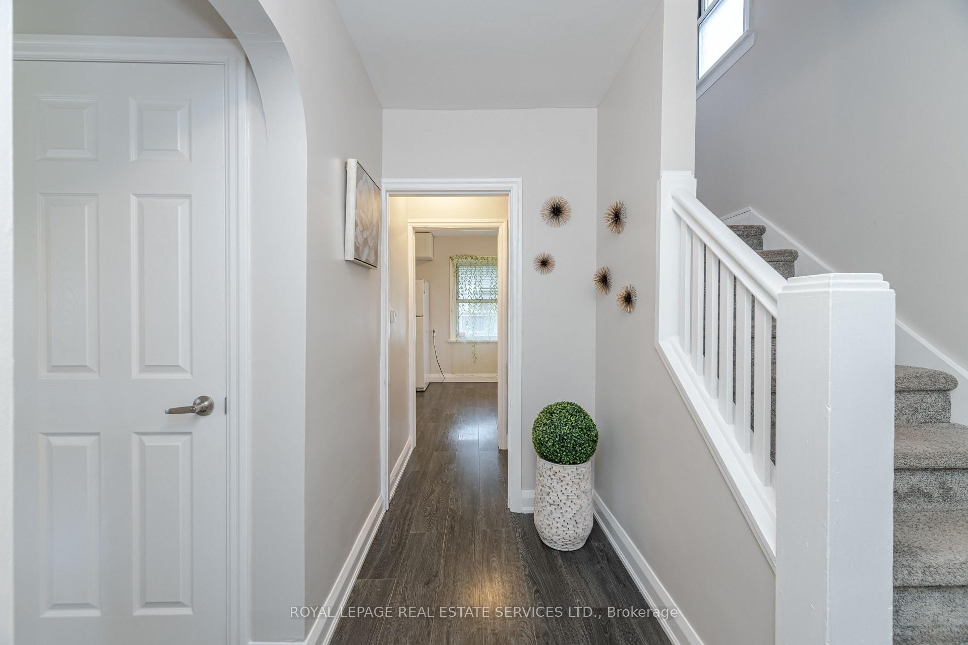 Photo 4 of 29 Princess Street, St. Catharines, E. Chester — HOMEH