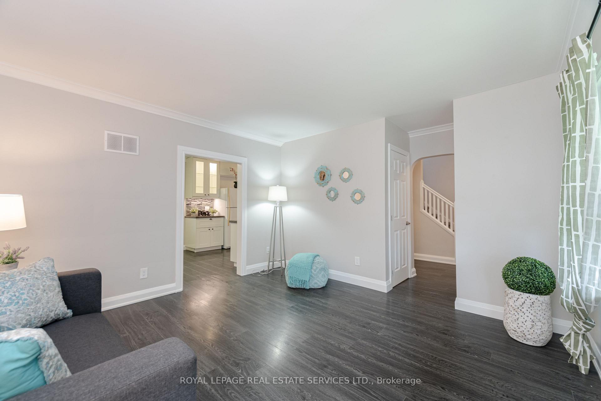 Photo 11 of 29 Princess Street, St. Catharines, E. Chester — HOMEH