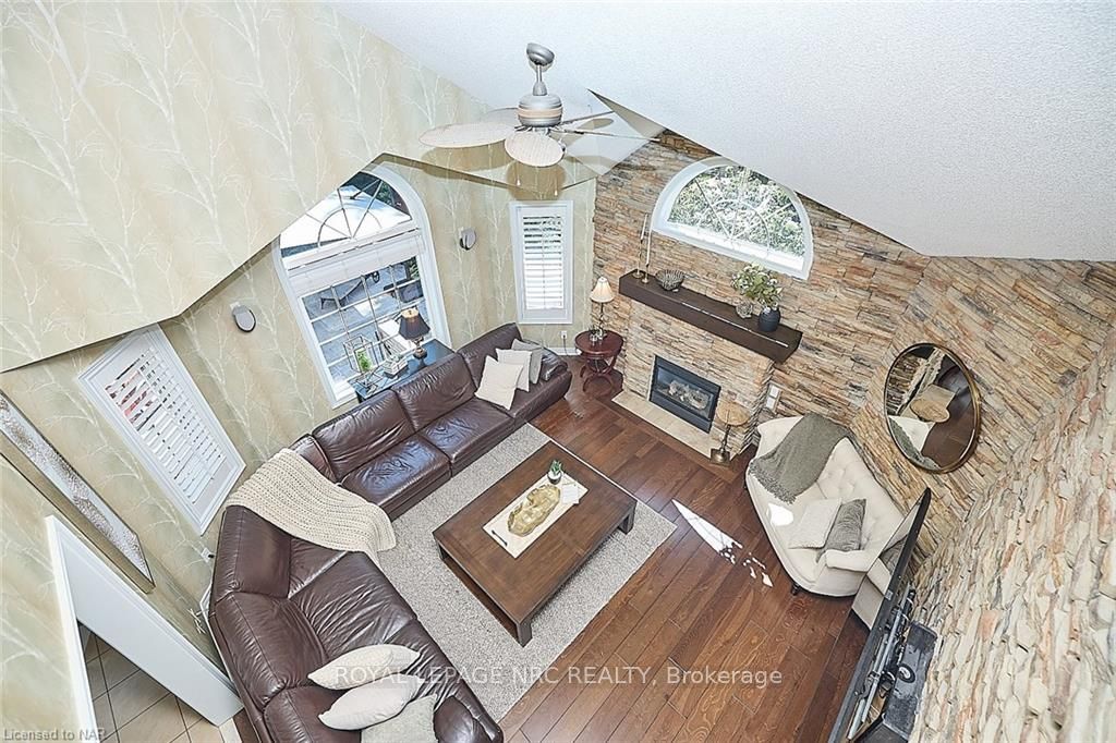 Photo 6 of 68 Welstead Drive, St. Catharines, Rykert/Vansickle — HOMEH