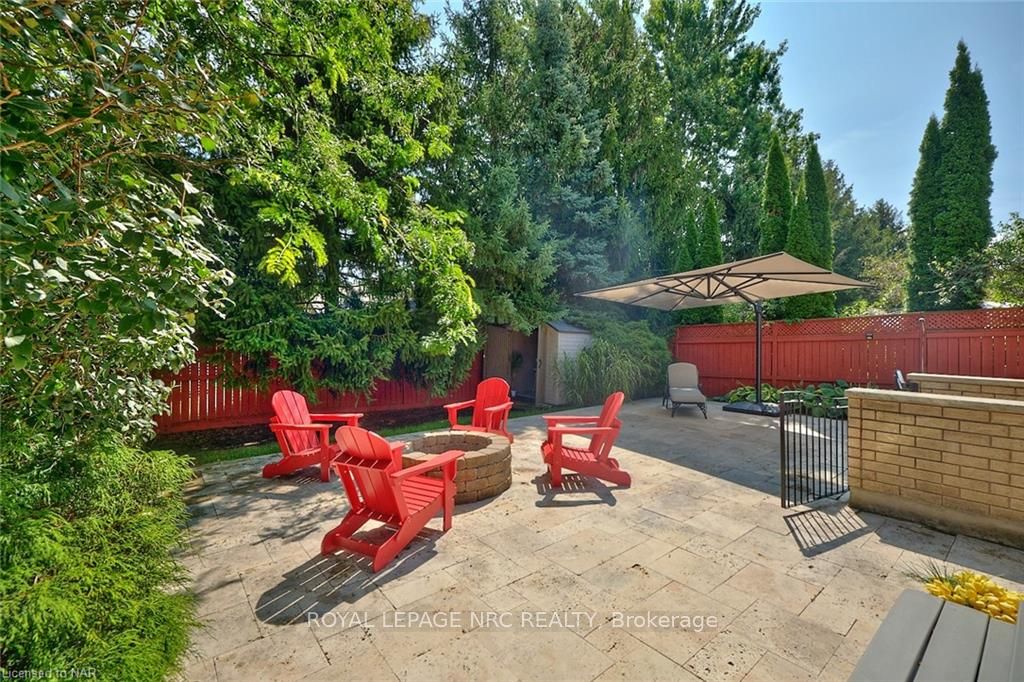 Photo 17 of 68 Welstead Drive, St. Catharines, Rykert/Vansickle — HOMEH