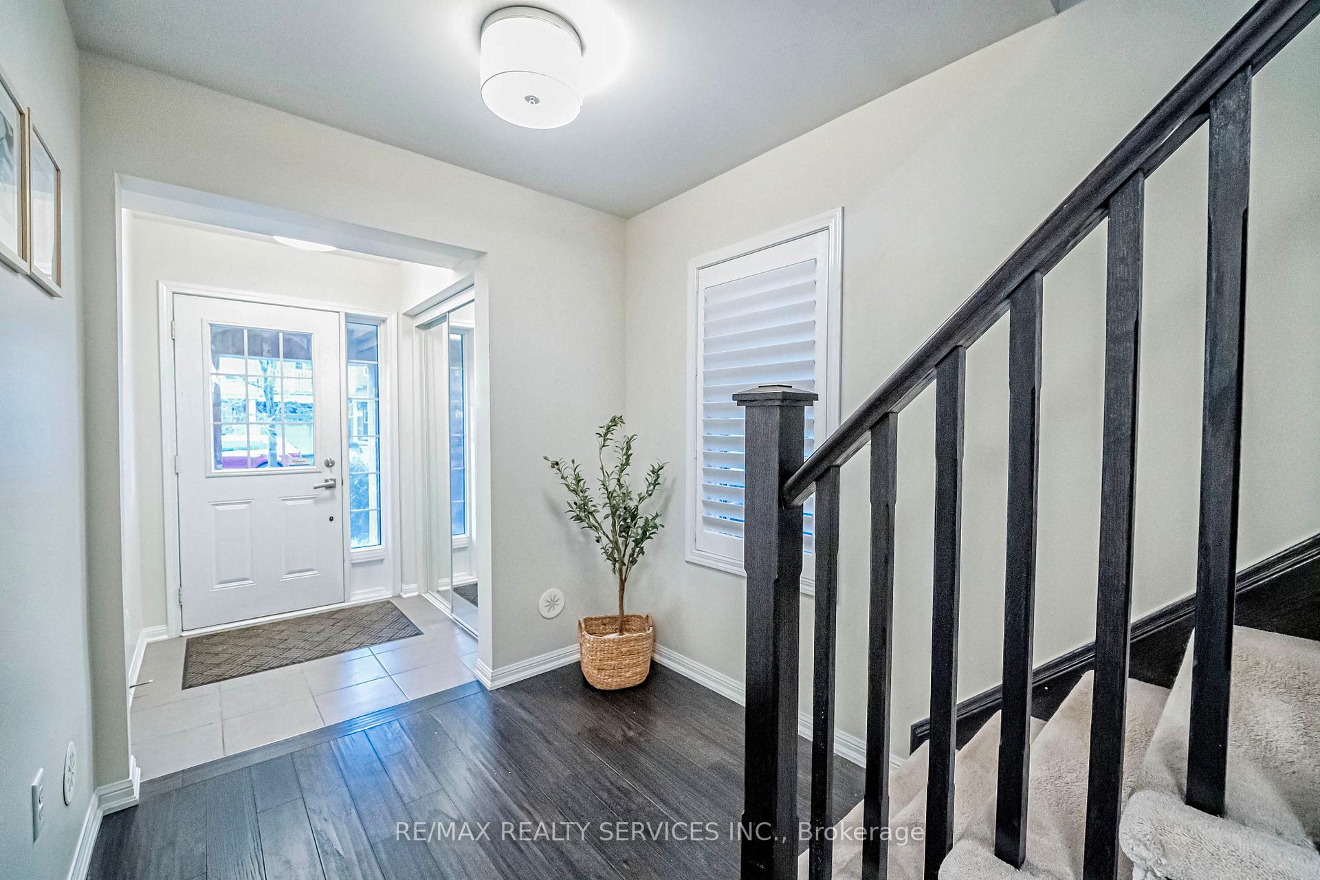 Photo 4 of 55 Bevington Road, Brampton, Northwest Brampton — HOMEH