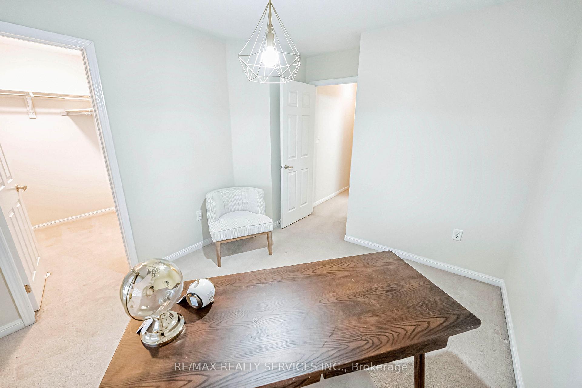 Photo 33 of 55 Bevington Road, Brampton, Northwest Brampton — HOMEH