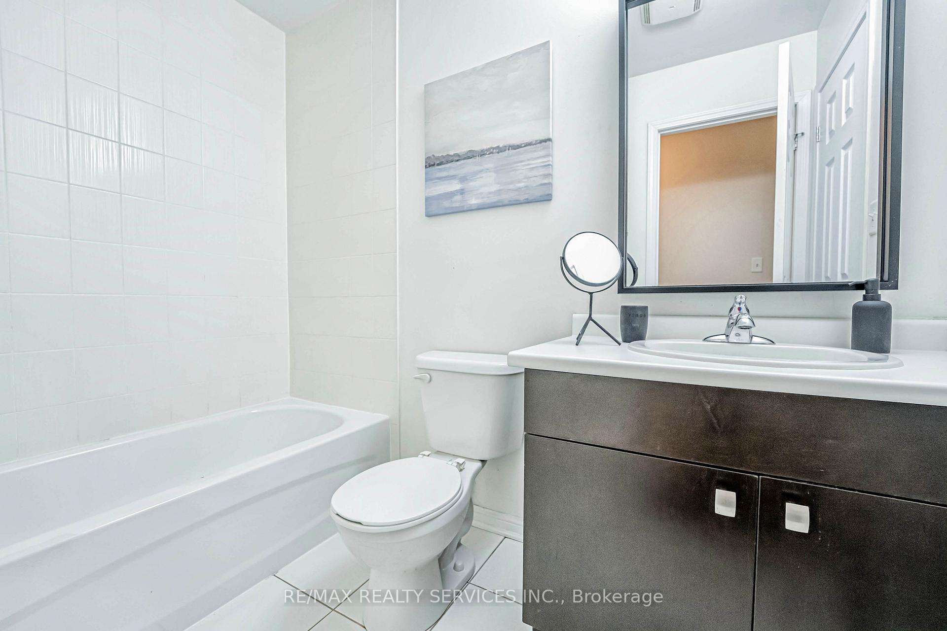 Photo 37 of 55 Bevington Road, Brampton, Northwest Brampton — HOMEH