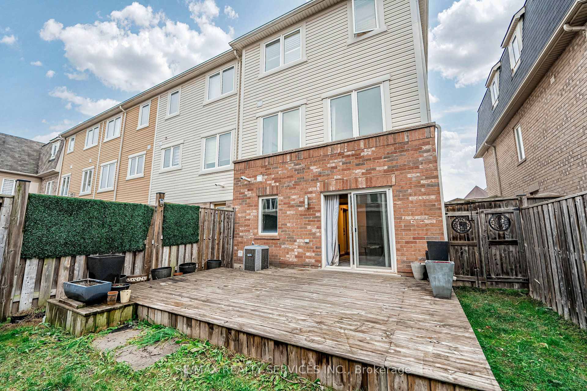 Photo 40 of 55 Bevington Road, Brampton, Northwest Brampton — HOMEH