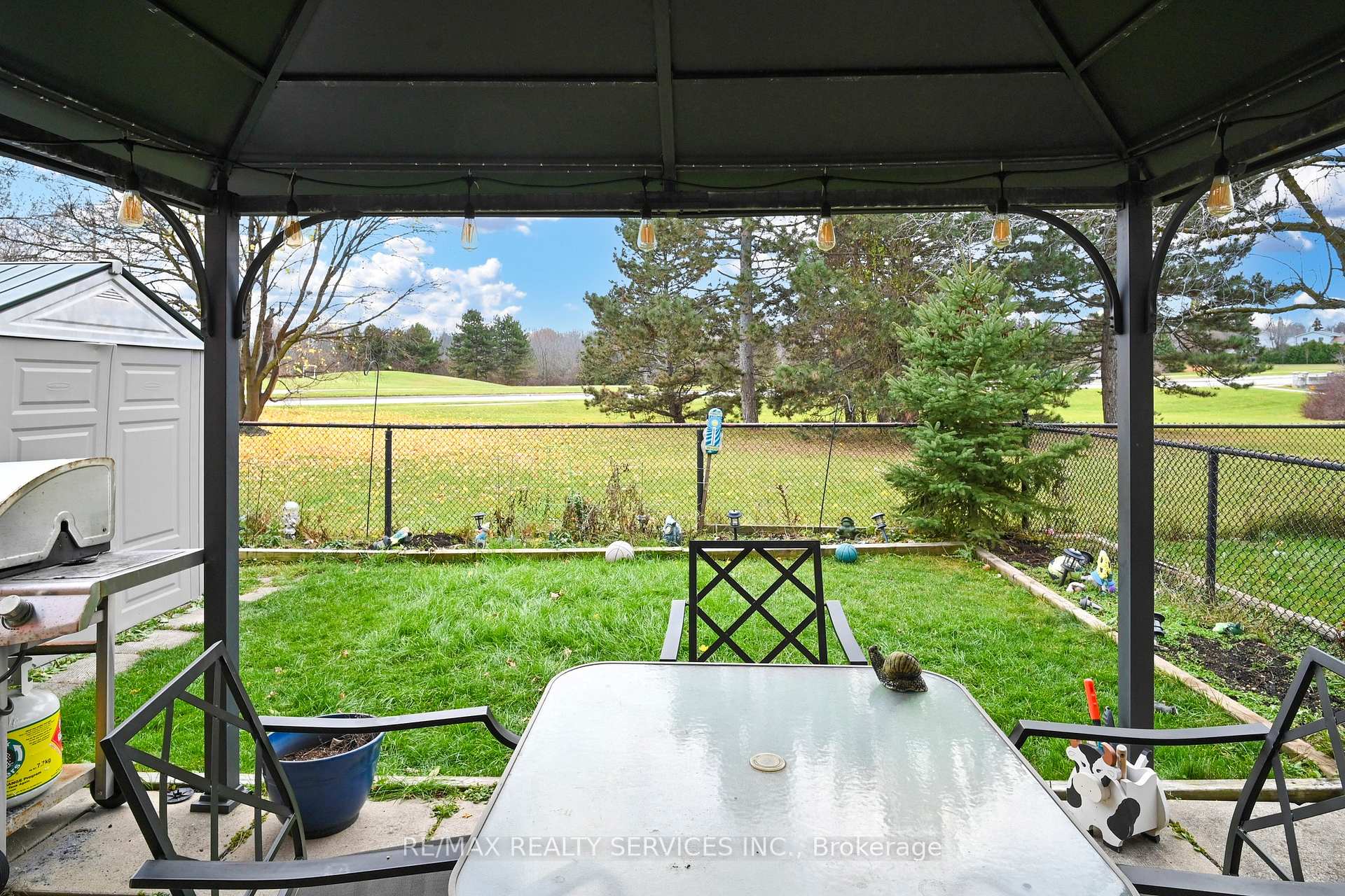 Photo 36 of 58 Mayfair Crescent, Brampton, Central Park — HOMEH