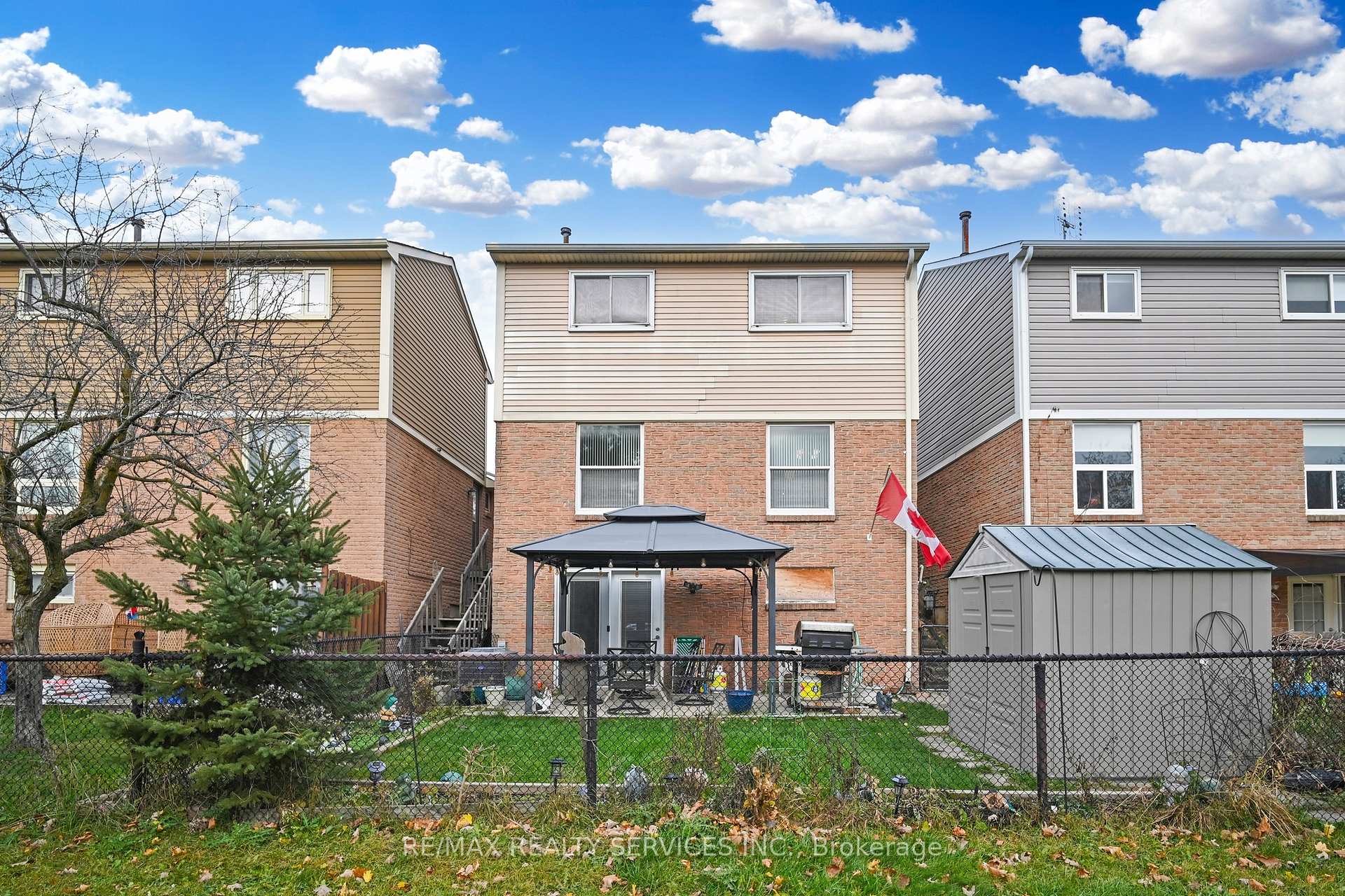 Photo 38 of 58 Mayfair Crescent, Brampton, Central Park — HOMEH