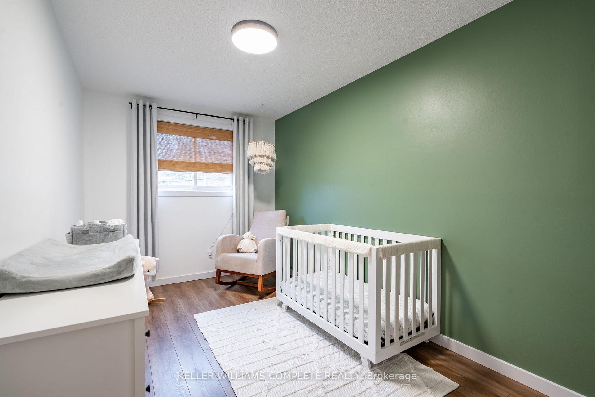 Photo 18 of 4 Mcnicholl Circle, St. Catharines, Fairview — HOMEH