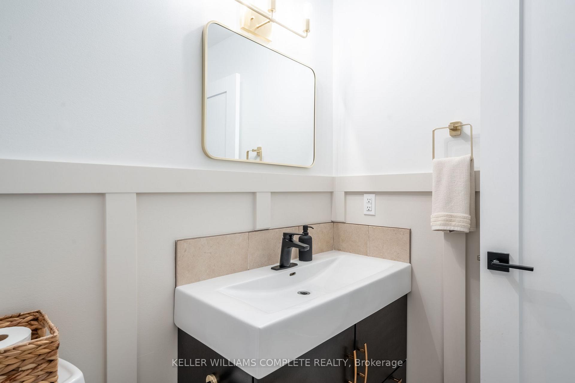 Photo 23 of 4 Mcnicholl Circle, St. Catharines, Fairview — HOMEH