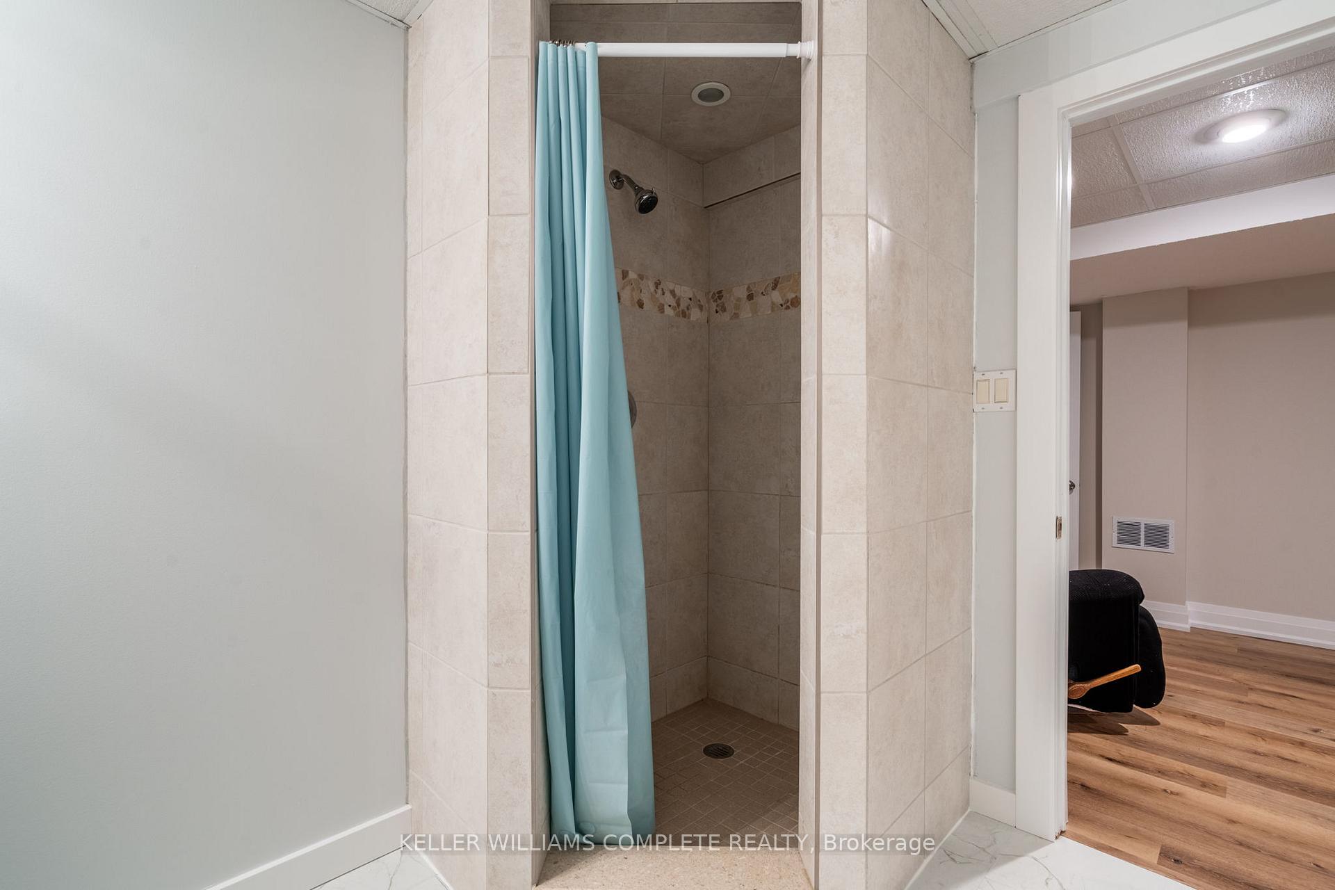 Photo 29 of 4 Mcnicholl Circle, St. Catharines, Fairview — HOMEH