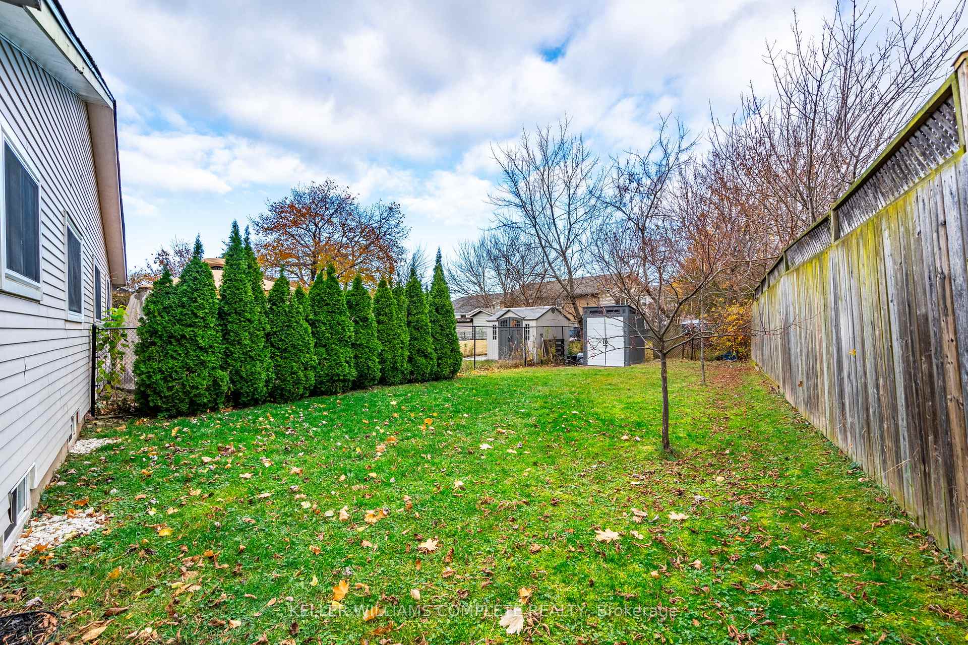 Photo 36 of 4 Mcnicholl Circle, St. Catharines, Fairview — HOMEH