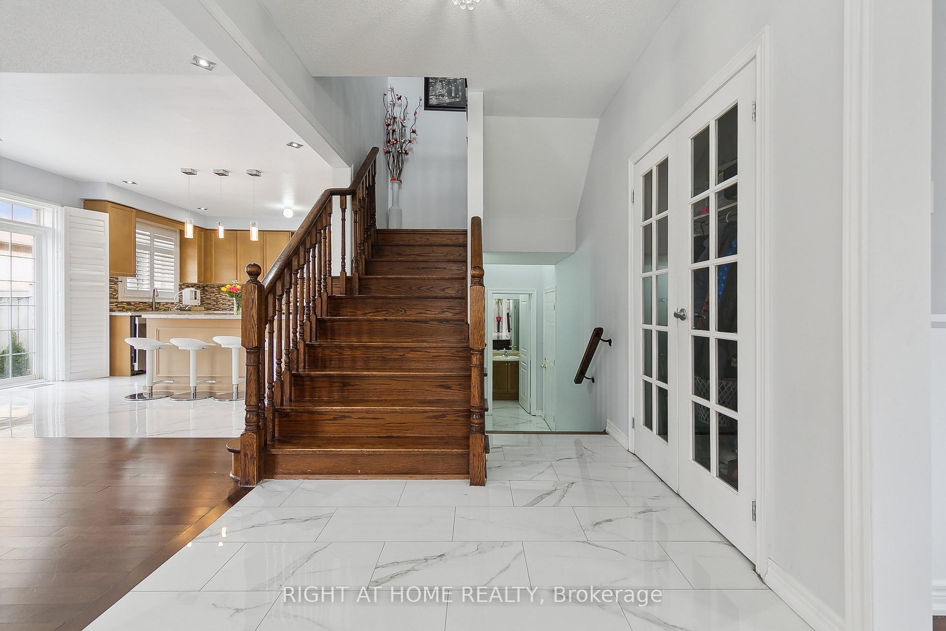 Photo 7 of 1 Sage Meadow Crescent, Brampton, Credit Valley — HOMEH