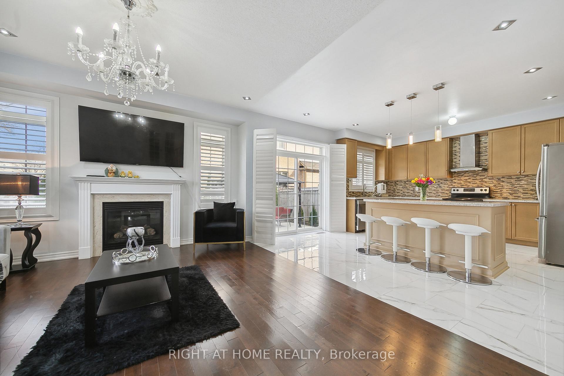 Photo 11 of 1 Sage Meadow Crescent, Brampton, Credit Valley — HOMEH