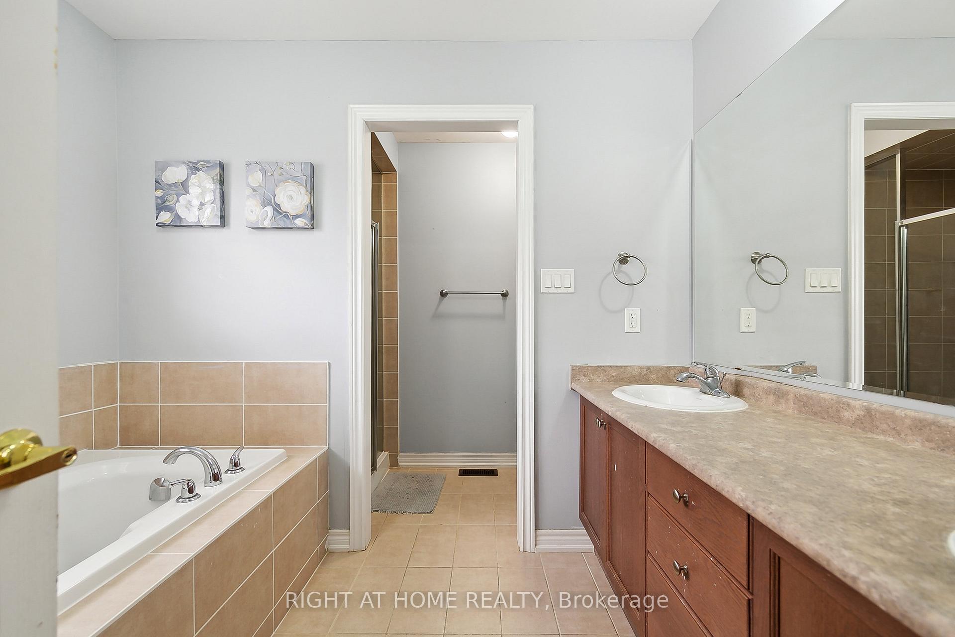 Photo 25 of 1 Sage Meadow Crescent, Brampton, Credit Valley — HOMEH