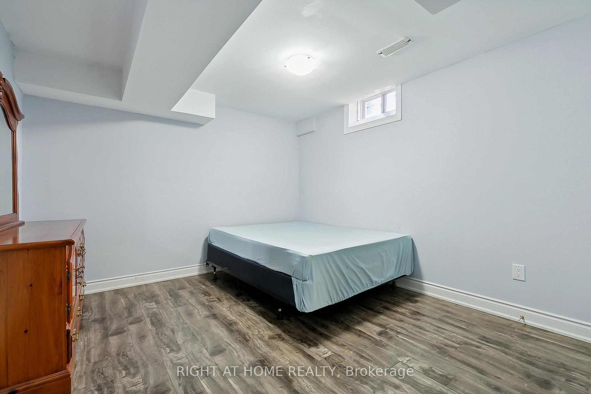 Photo 29 of 1 Sage Meadow Crescent, Brampton, Credit Valley — HOMEH