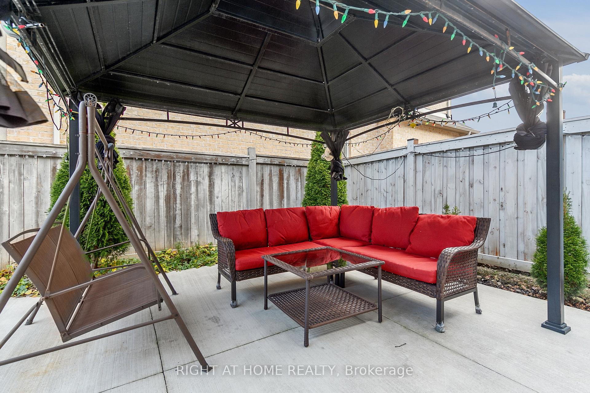 Photo 32 of 1 Sage Meadow Crescent, Brampton, Credit Valley — HOMEH