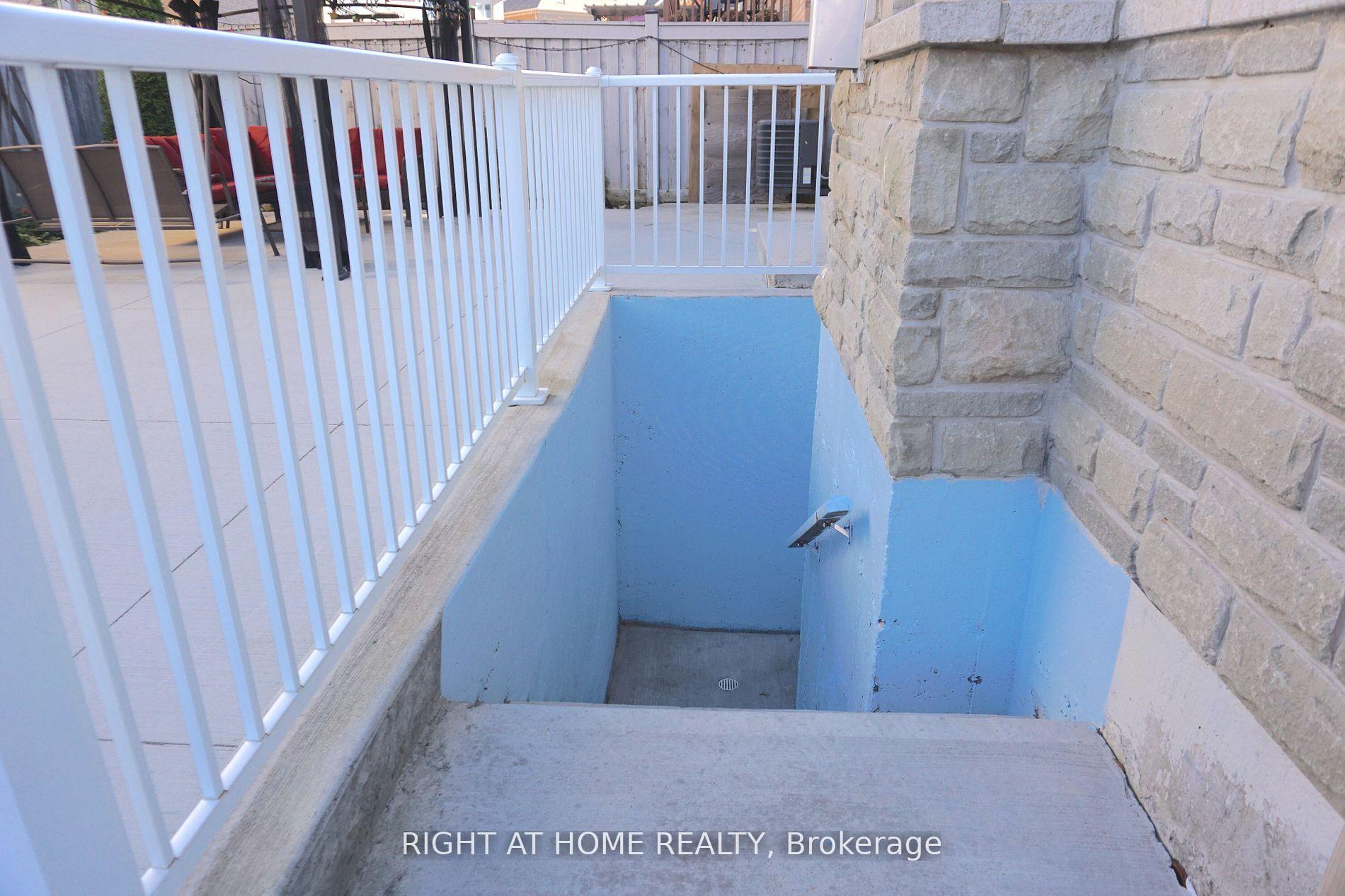Photo 36 of 1 Sage Meadow Crescent, Brampton, Credit Valley — HOMEH