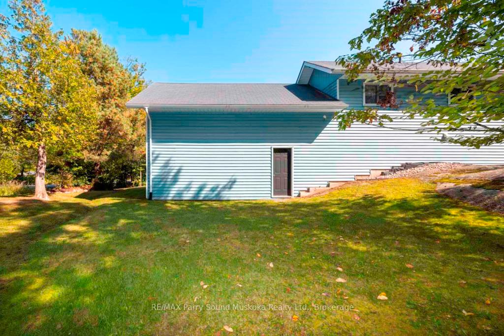 Photo 33 of 33 Pineridge Drive, McDougall — HOMEH