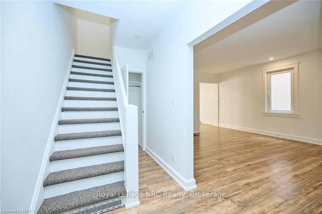 Photo 5 of 86 Queen Street, St. Catharines, Downtown — HOMEH