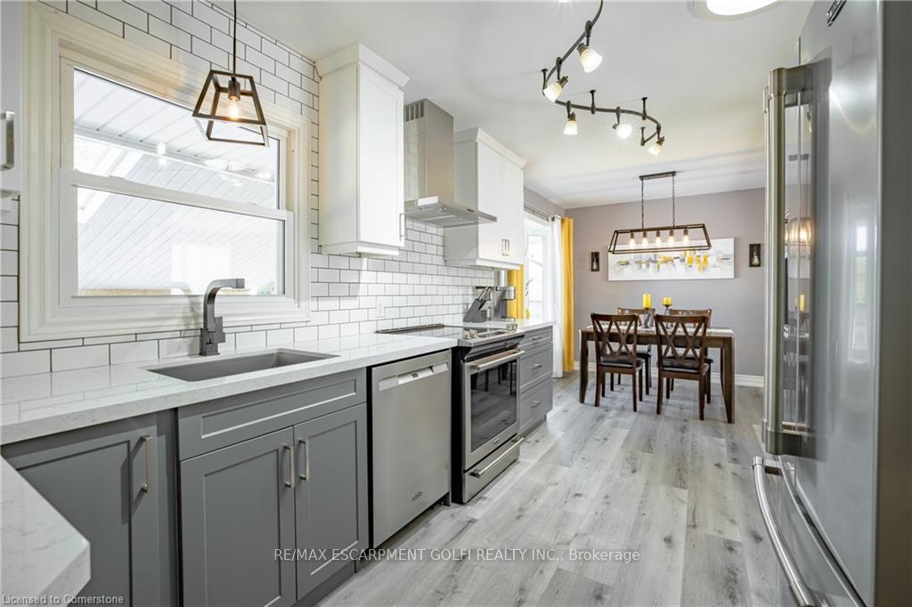 Photo 10 of 21 Hillgarden Road, St. Catharines, Burleigh Hill — HOMEH