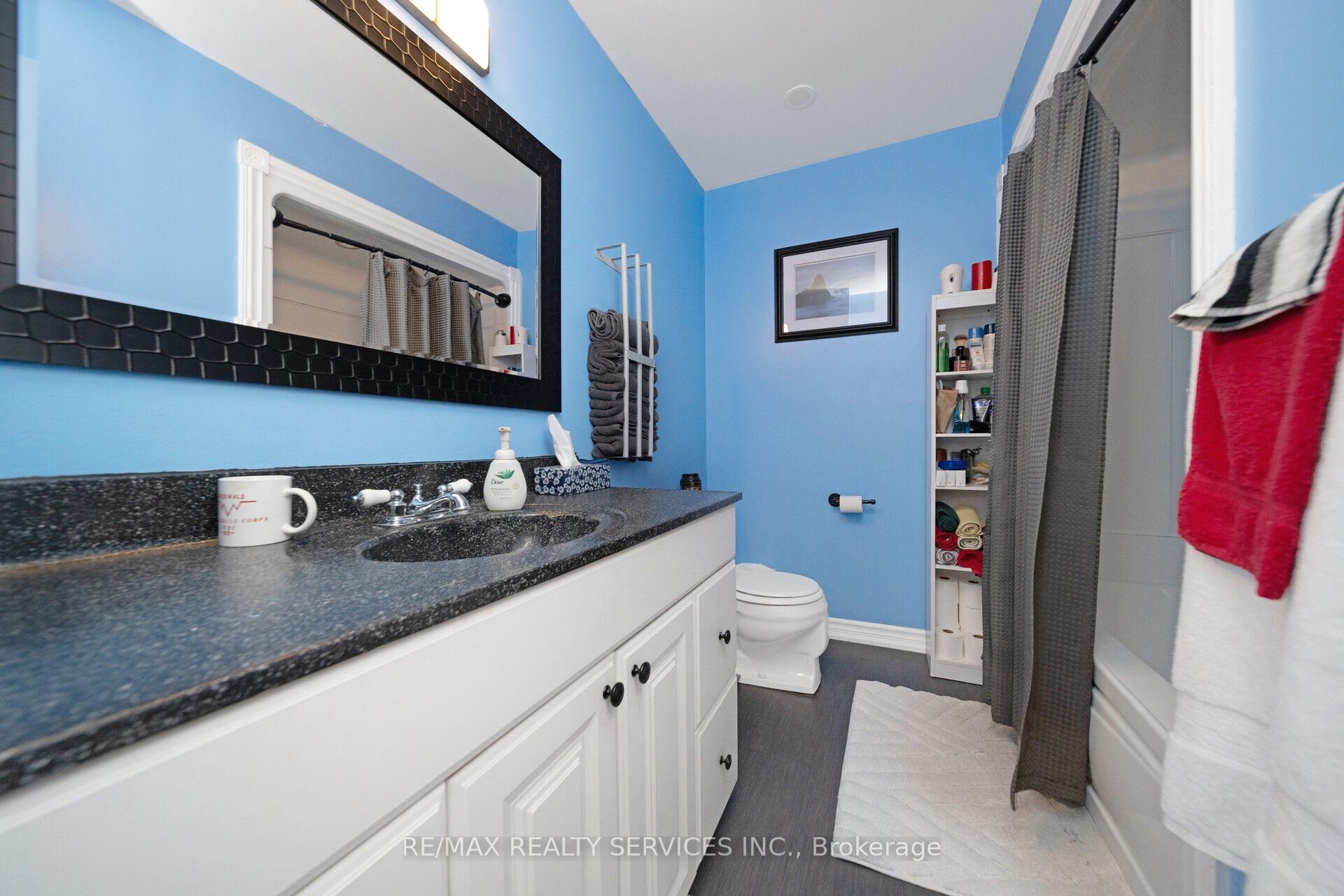 Photo 34 of 45 Griselda Crescent N, Brampton, Northgate — HOMEH