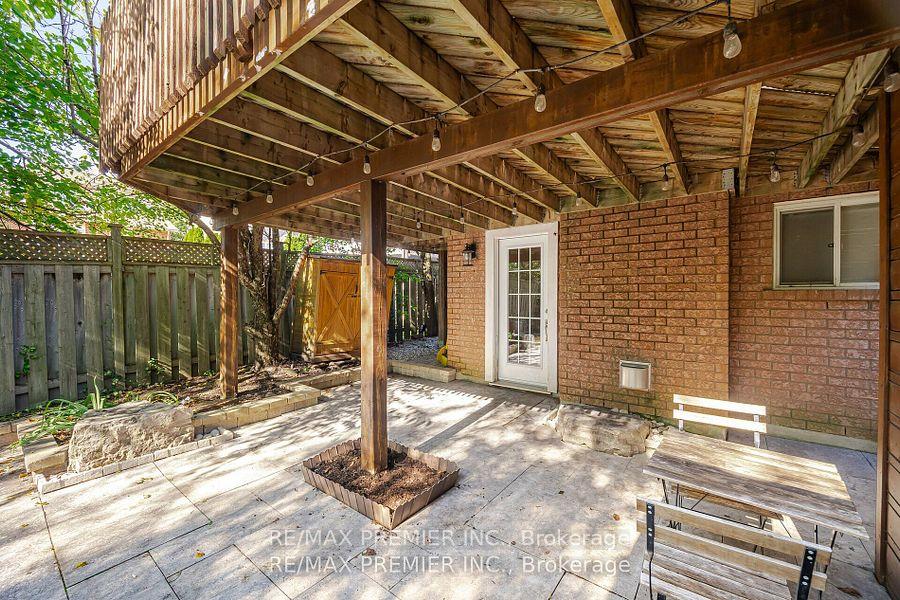 Photo 38 of 37 Furrows End, Brampton, Heart Lake West — HOMEH