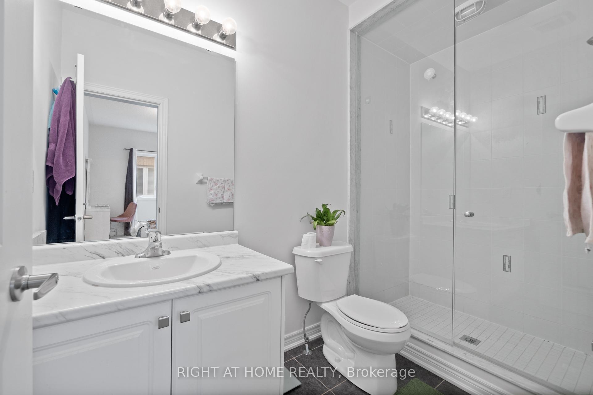 Photo 16 of 31 Labrish Road, Brampton, Northwest Brampton — HOMEH