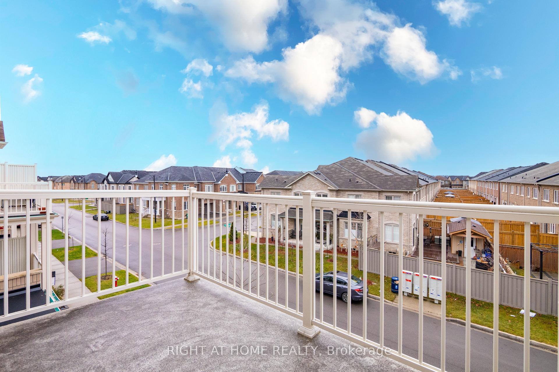 Photo 20 of 31 Labrish Road, Brampton, Northwest Brampton — HOMEH