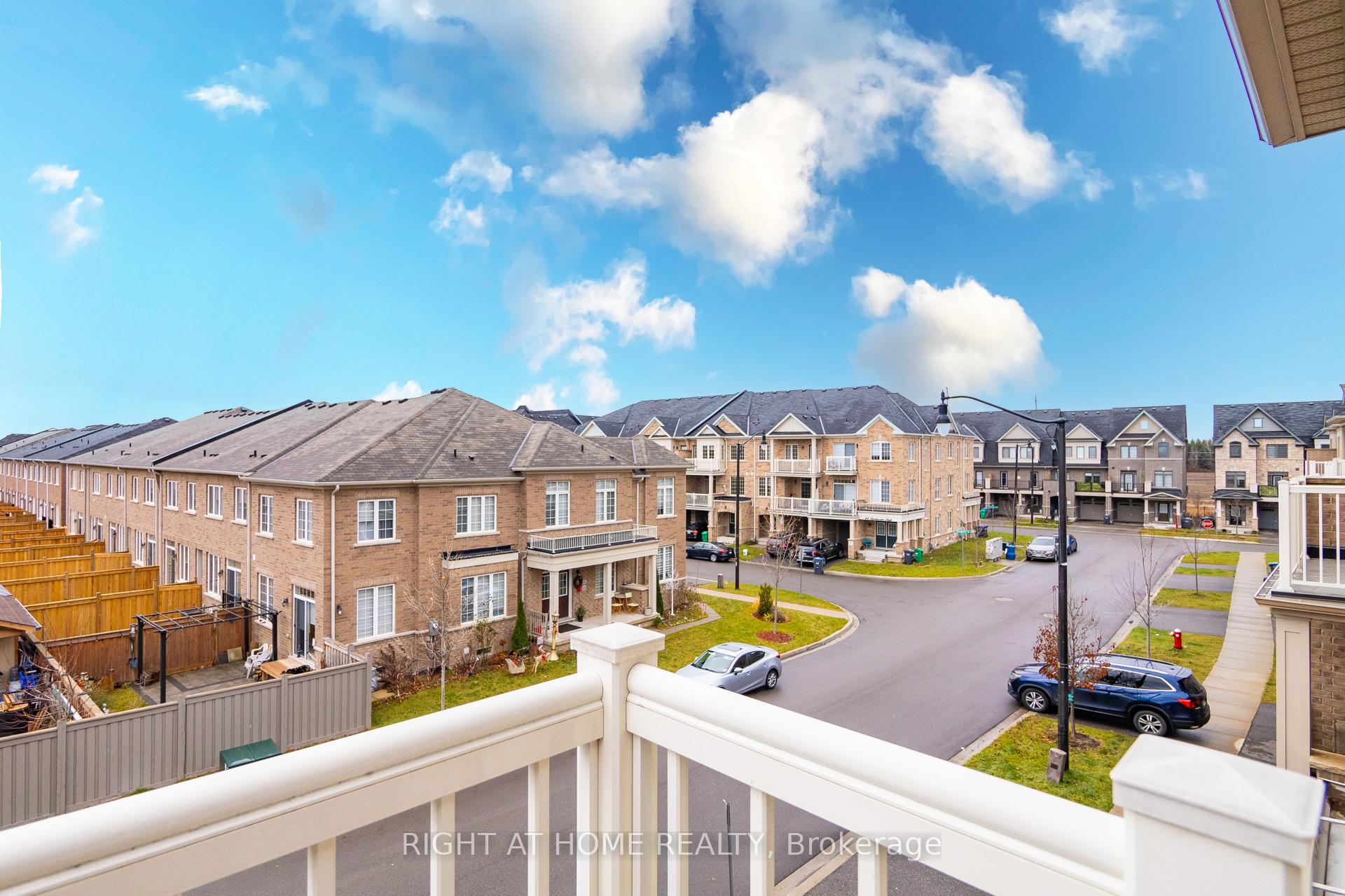 Photo 24 of 31 Labrish Road, Brampton, Northwest Brampton — HOMEH