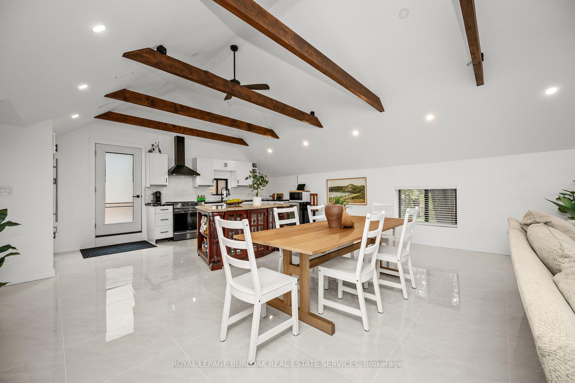 Photo 6 of 127 Freelton Road, Hamilton, Freelton — HOMEH