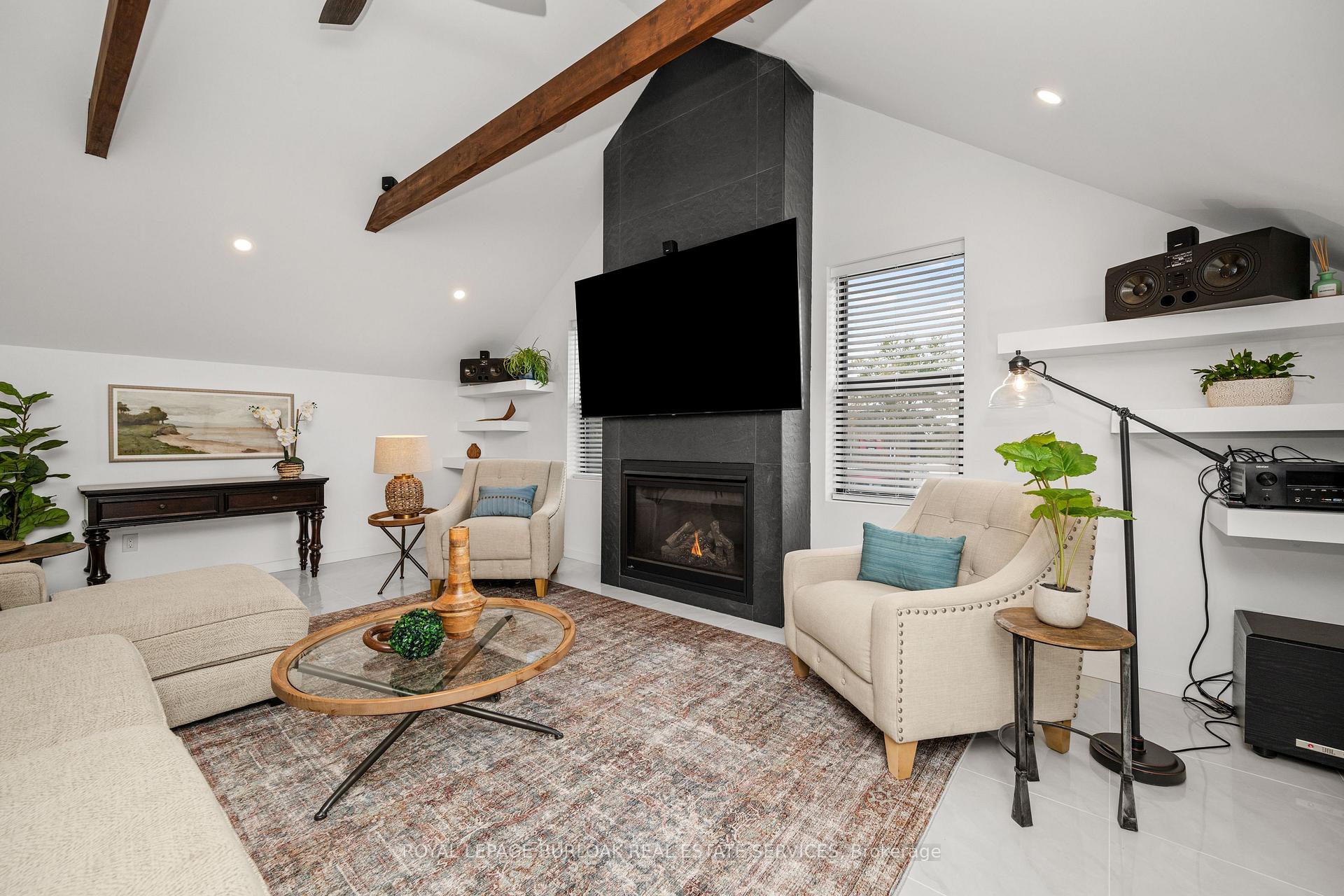 Photo 7 of 127 Freelton Road, Hamilton, Freelton — HOMEH