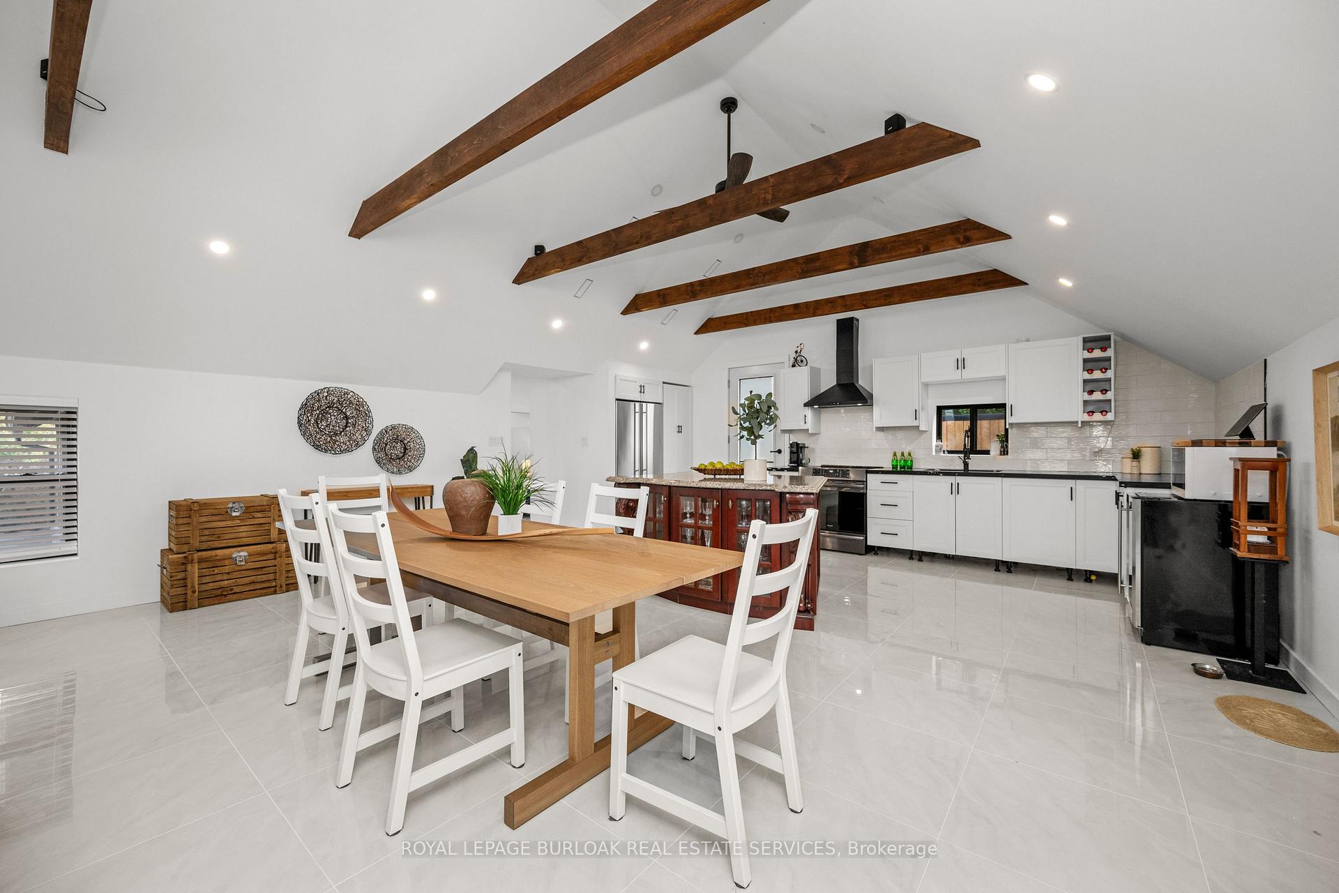 Photo 10 of 127 Freelton Road, Hamilton, Freelton — HOMEH