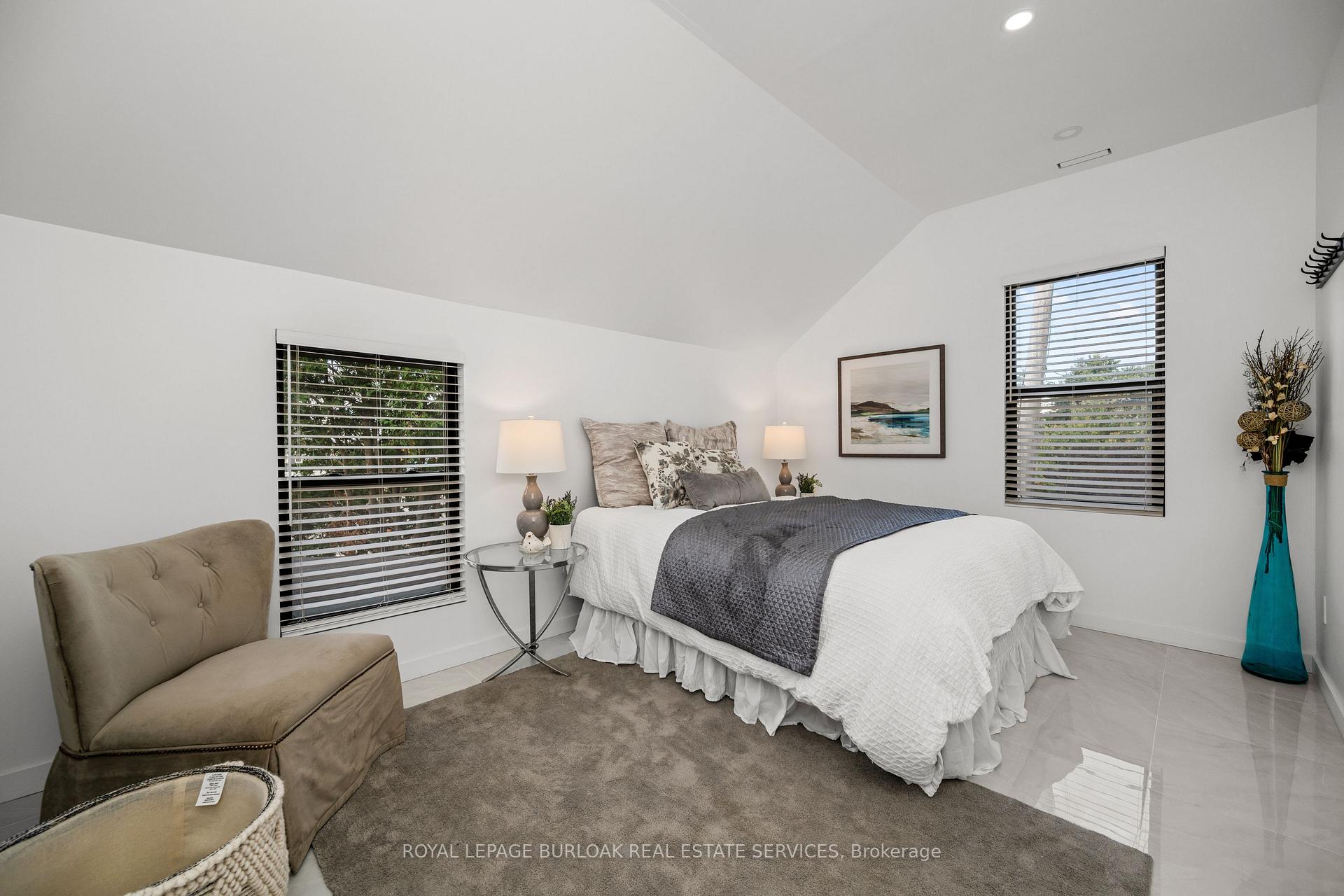 Photo 14 of 127 Freelton Road, Hamilton, Freelton — HOMEH