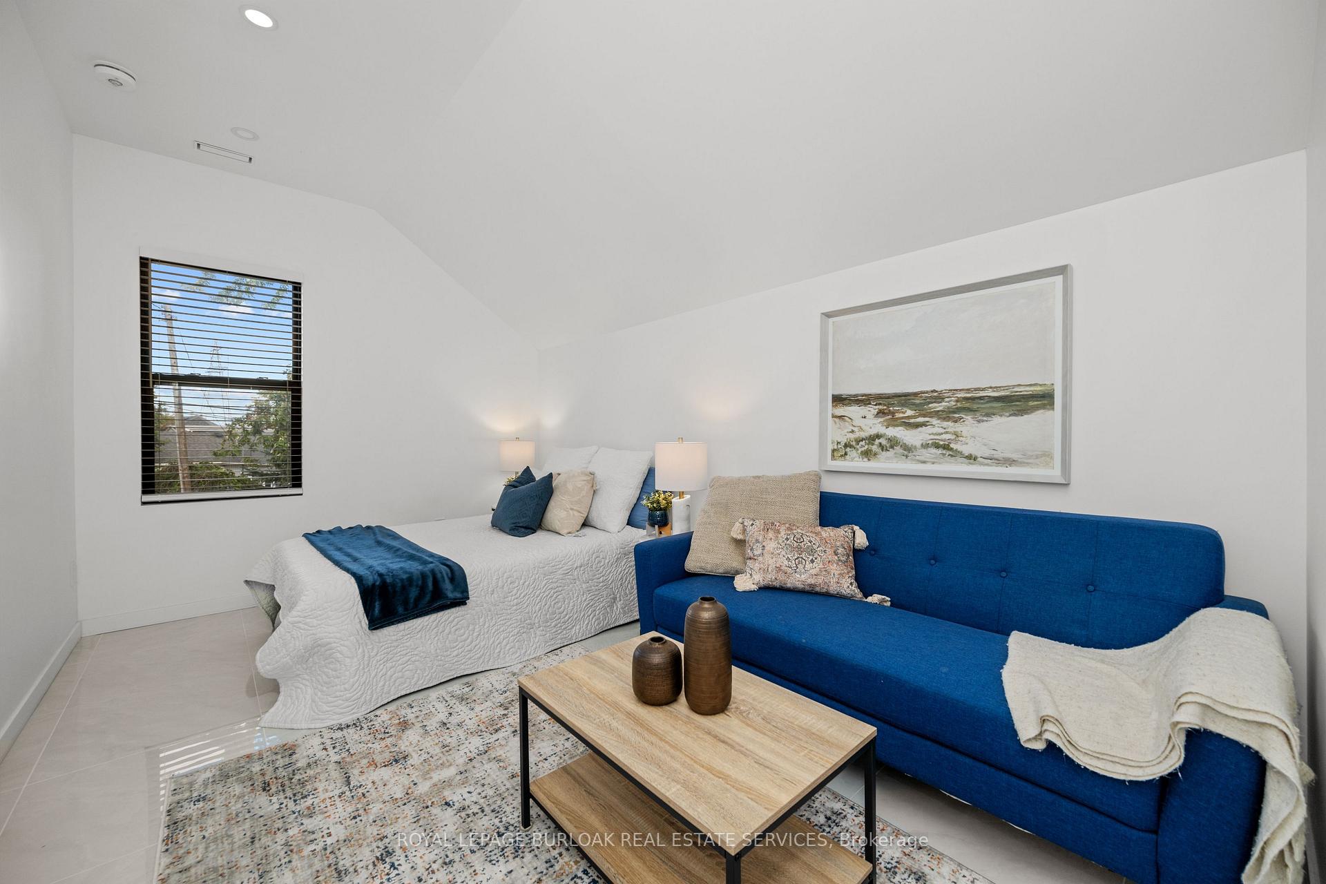Photo 15 of 127 Freelton Road, Hamilton, Freelton — HOMEH