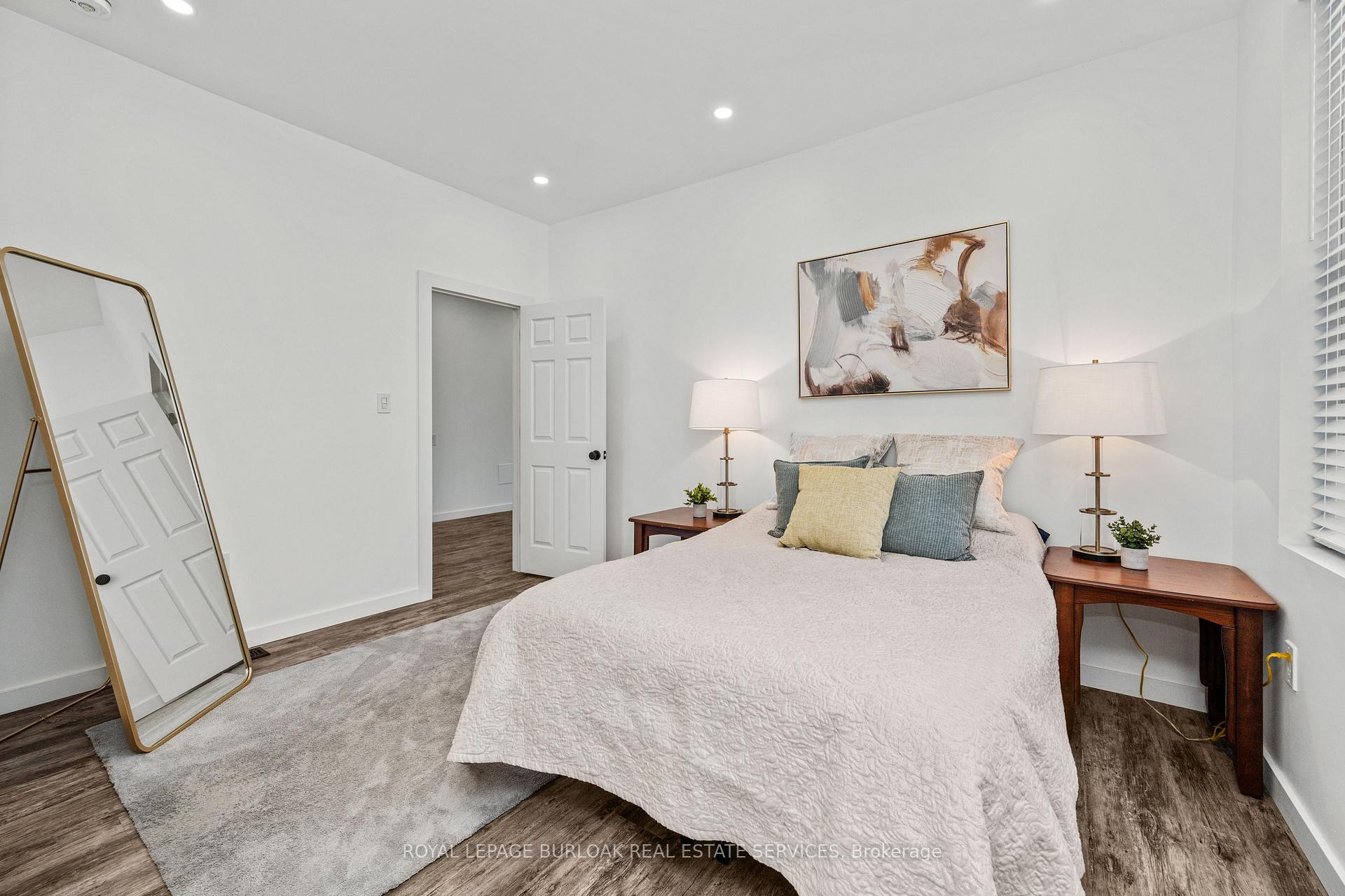 Photo 18 of 127 Freelton Road, Hamilton, Freelton — HOMEH