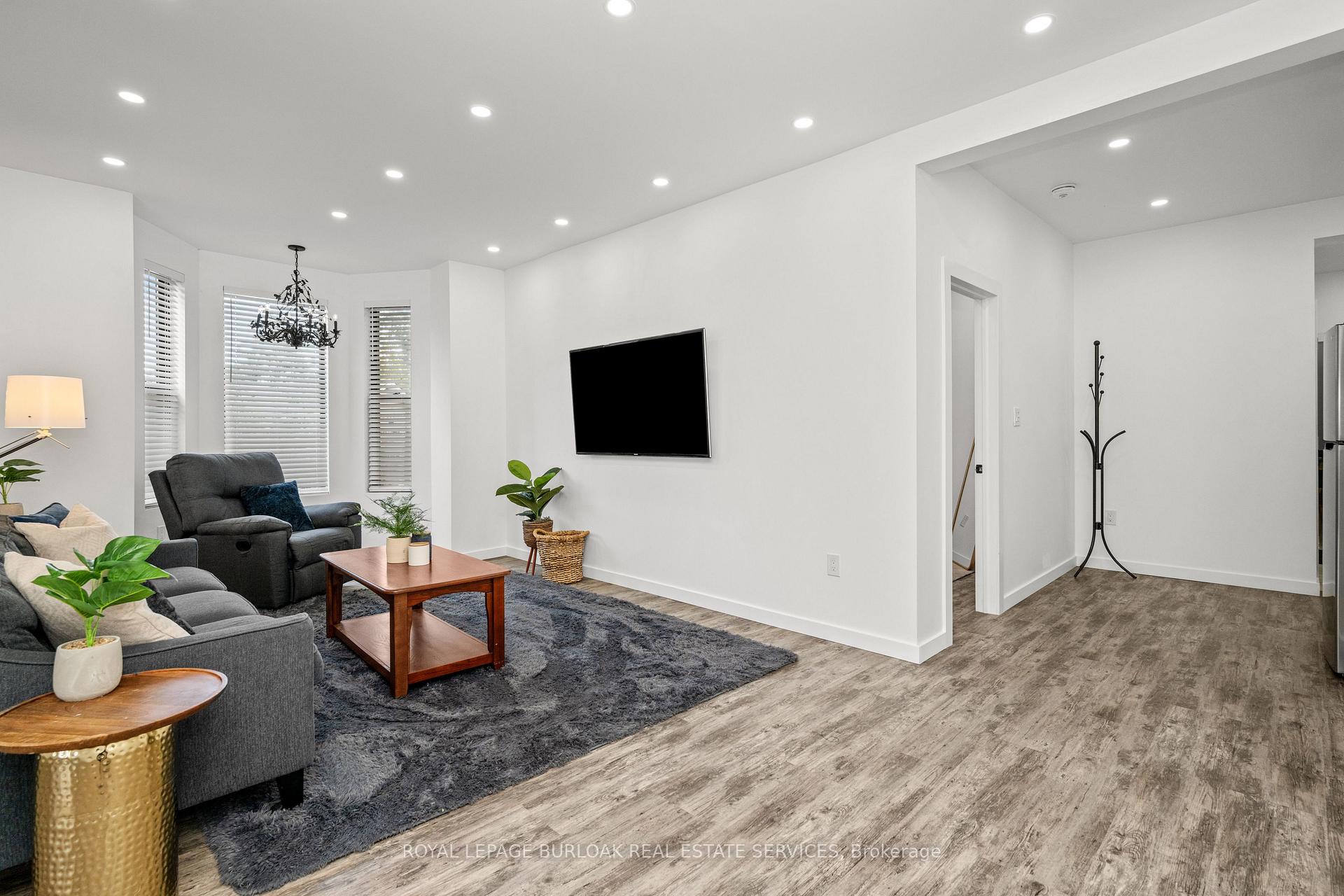 Photo 22 of 127 Freelton Road, Hamilton, Freelton — HOMEH