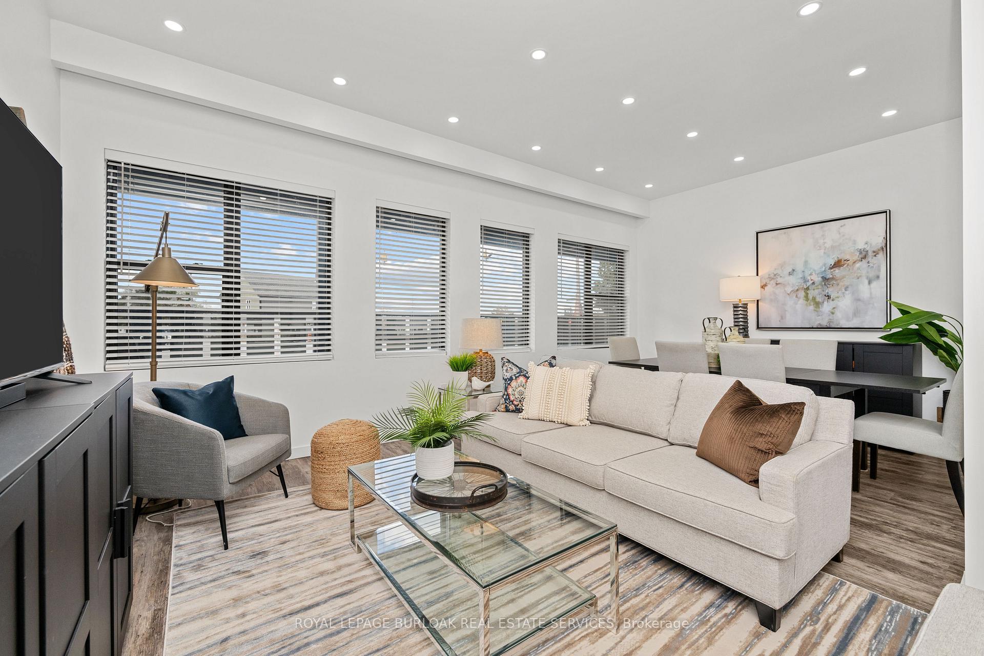 Photo 32 of 127 Freelton Road, Hamilton, Freelton — HOMEH