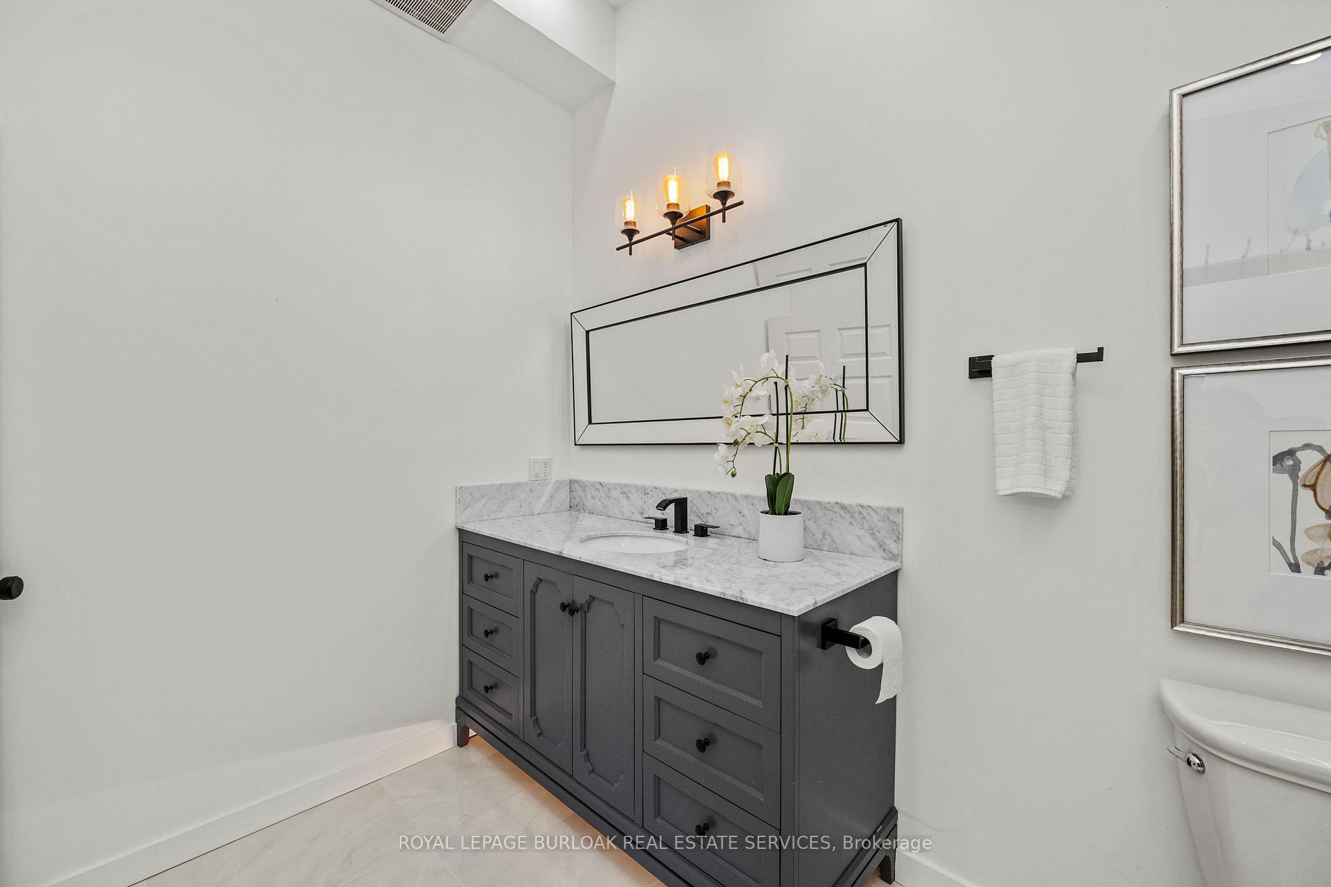 Photo 35 of 127 Freelton Road, Hamilton, Freelton — HOMEH