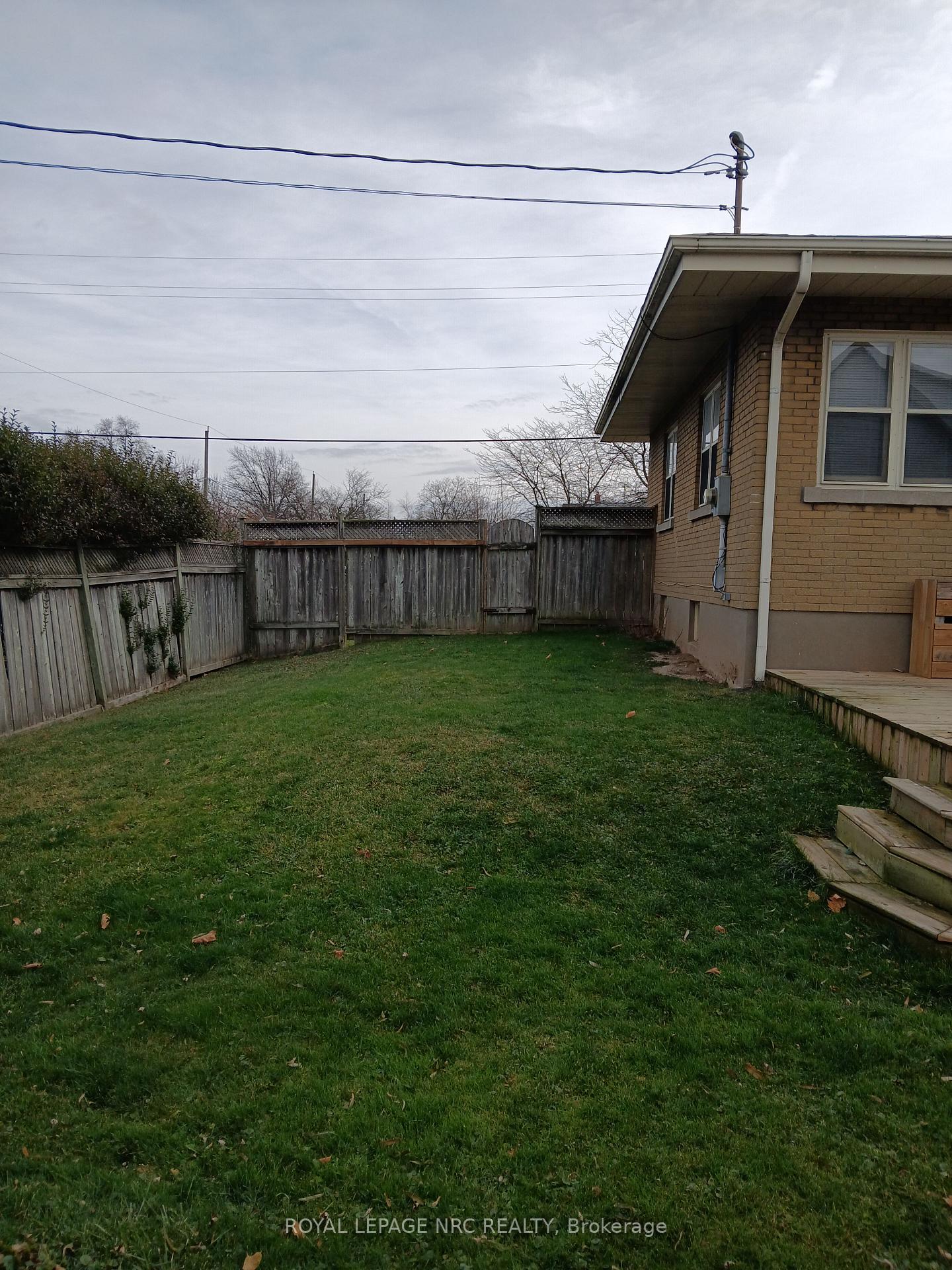 Photo 19 of 7 Orchard Avenue, St. Catharines, Secord Woods — HOMEH