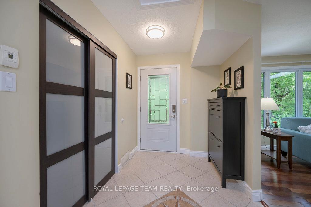 Photo 5 of 2765 Quinn Road, Ottawa, Emerald Woods/Sawmill Creek — HOMEH