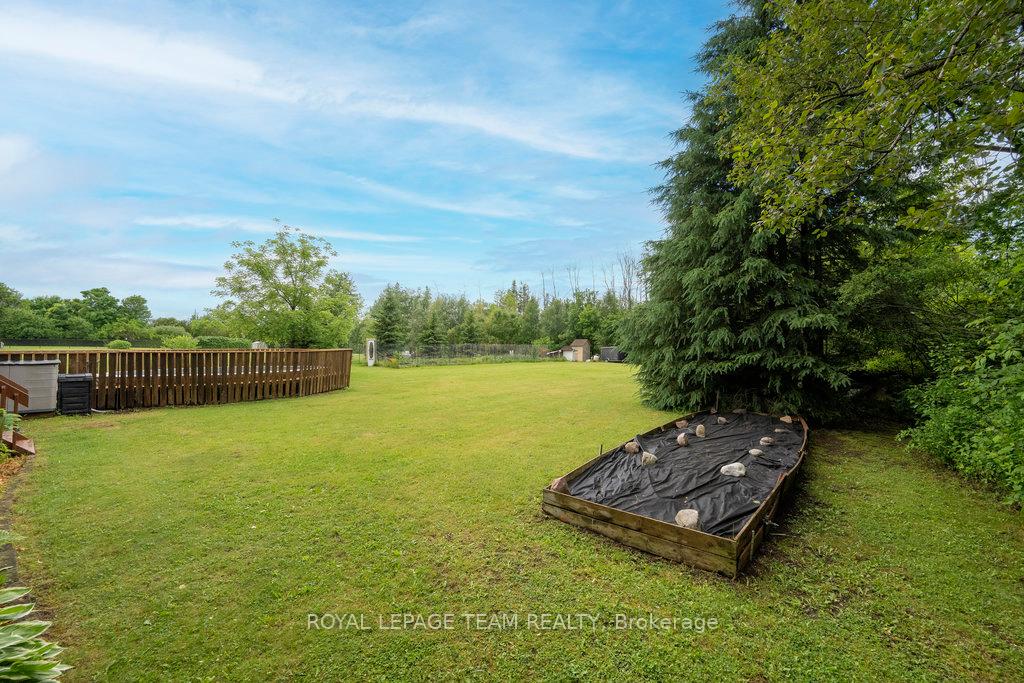 Photo 30 of 2765 Quinn Road, Ottawa, Emerald Woods/Sawmill Creek — HOMEH