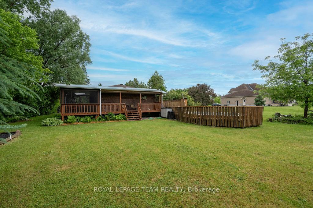 Photo 33 of 2765 Quinn Road, Ottawa, Emerald Woods/Sawmill Creek — HOMEH