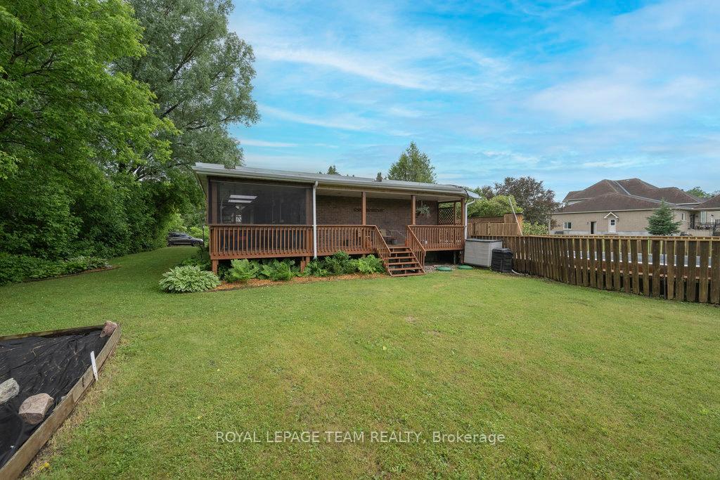 Photo 34 of 2765 Quinn Road, Ottawa, Emerald Woods/Sawmill Creek — HOMEH