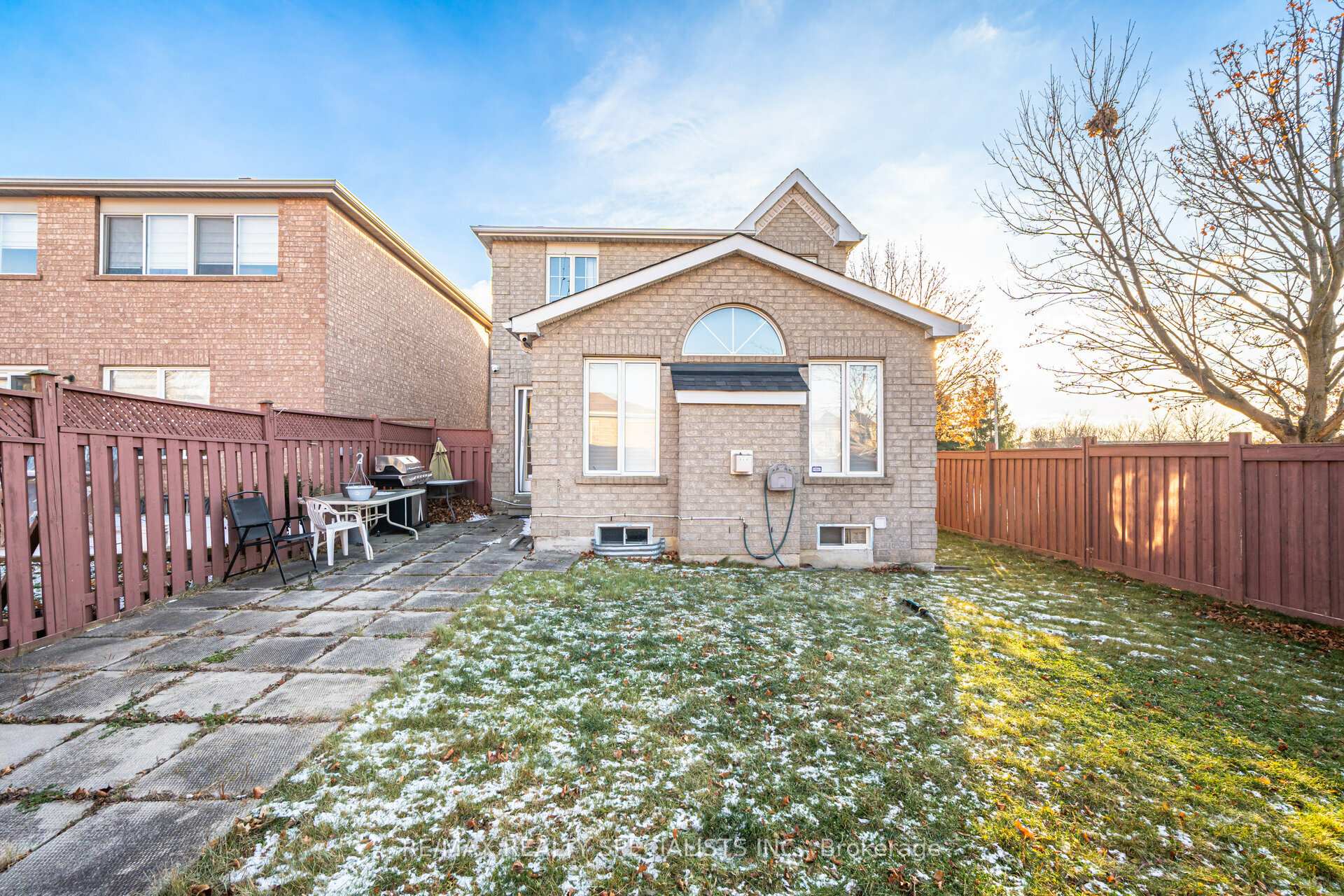 Photo 27 of 44 Black Forest Drive, Brampton, Sandringham-Wellington — HOMEH