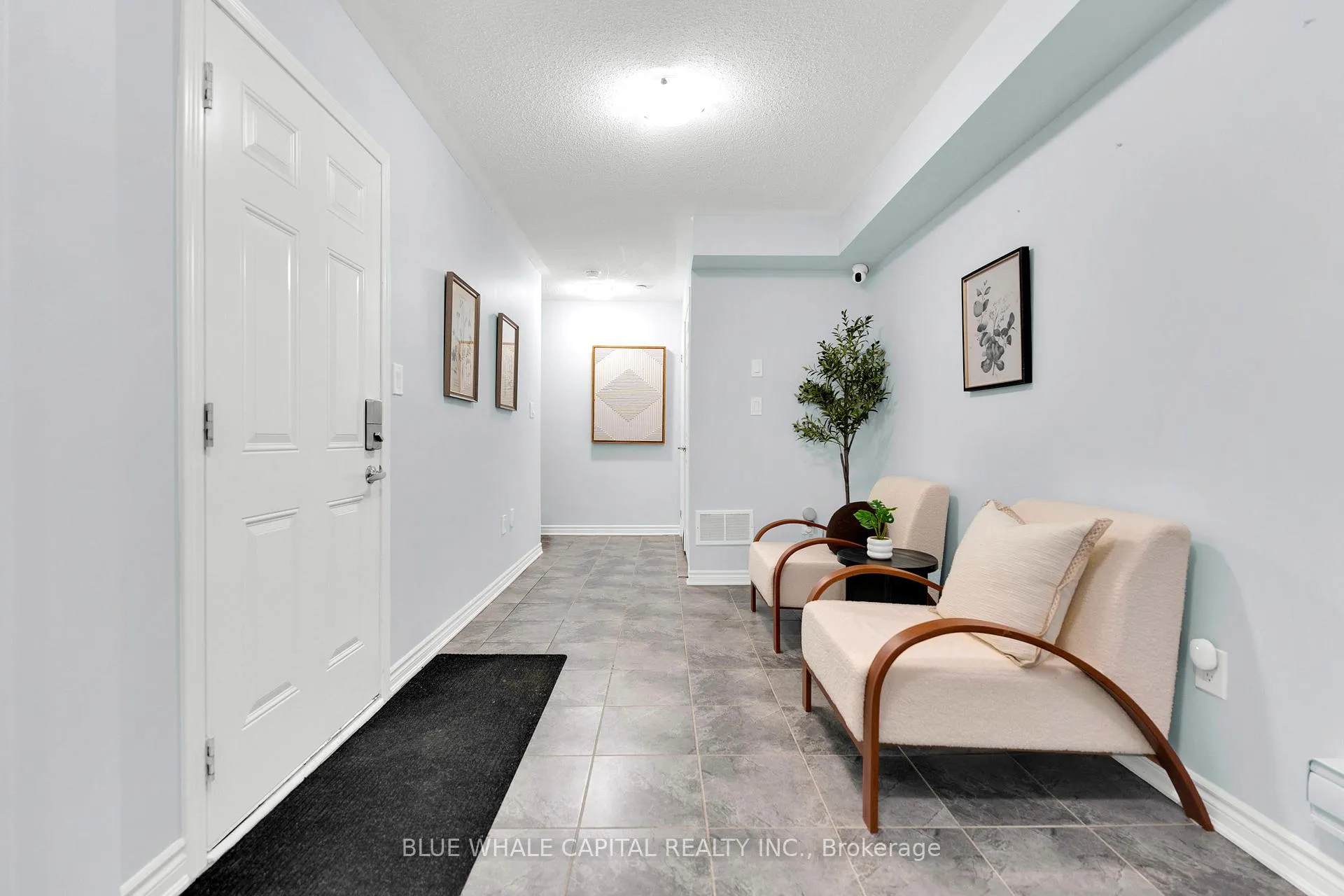 Photo 6 of 23 Minlow Way, Aurora, Rural Aurora — HOMEH